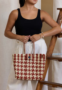 Essential Medium Tote - Fall/Winter Edit
